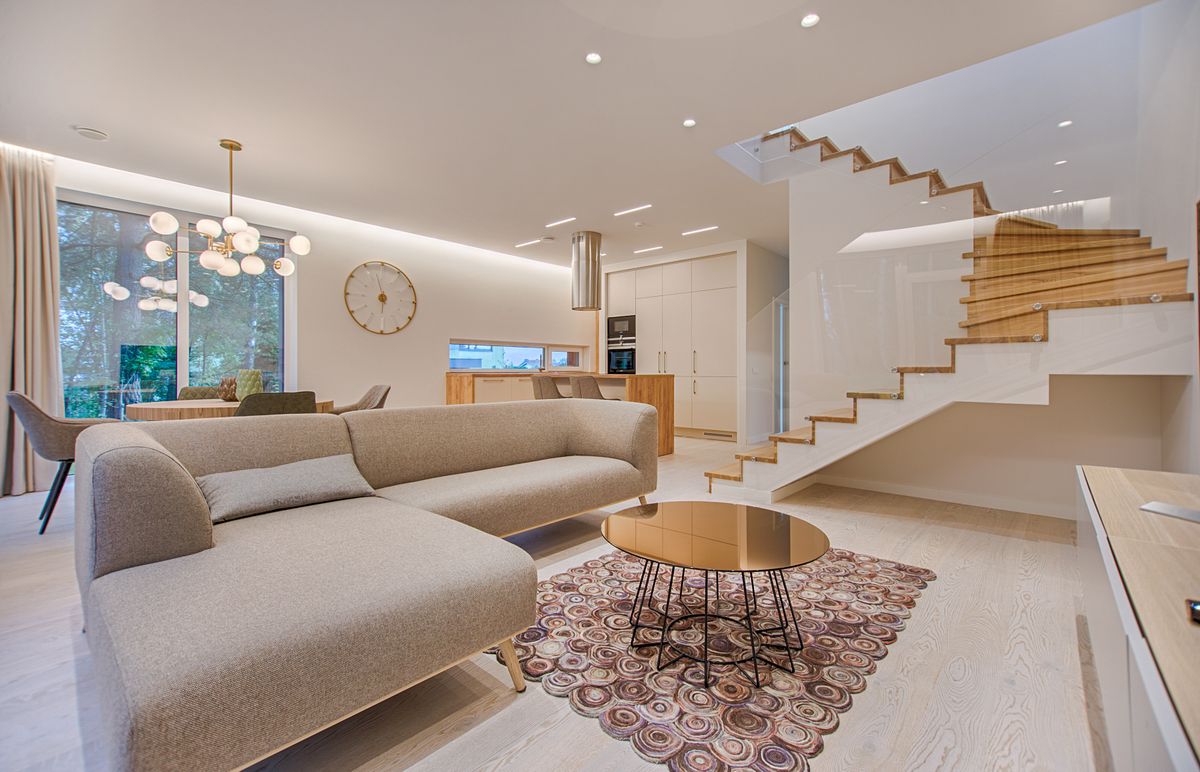 Which Direction to Lay Hardwood Flooring